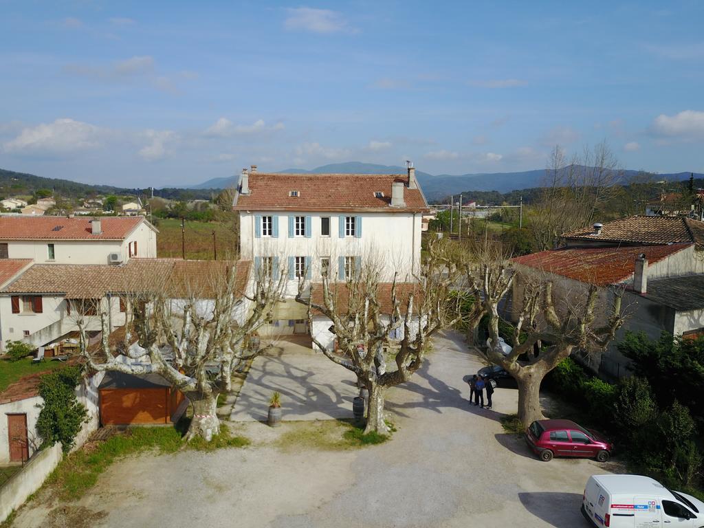 Hotel Restaurant Le Castel Fleuri Carnoules  Dış mekan fotoğraf