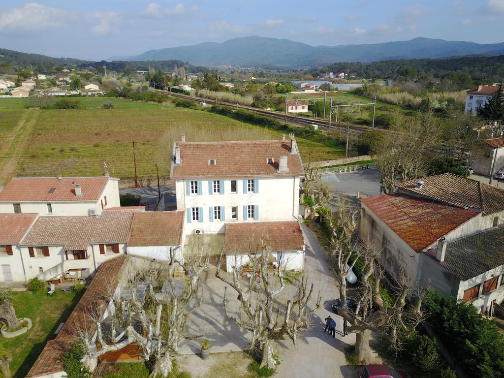 Hotel Restaurant Le Castel Fleuri Carnoules  Dış mekan fotoğraf